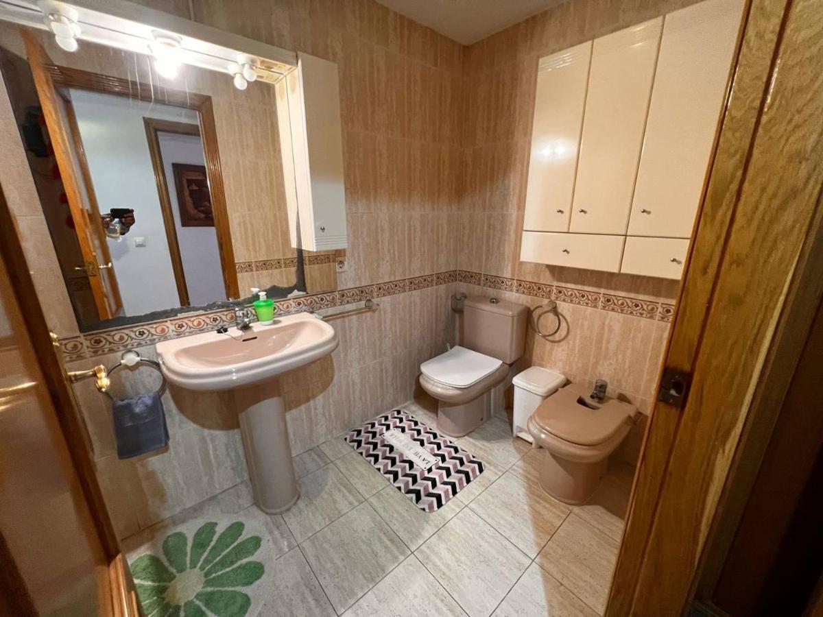Appartement Piso Completo Cerca De La Estacion Del Ave